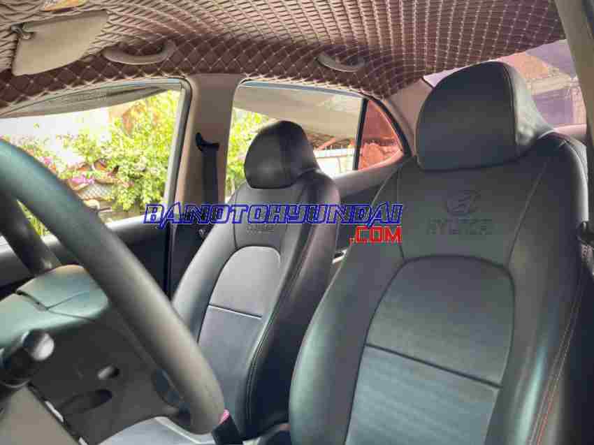 Cần bán gấp Hyundai i10 Grand 1.2 MT Base 2018 - Xe đẹp - Giá tốt