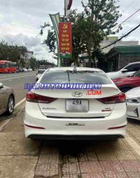 Cần bán gấp xe Hyundai Elantra 1.6 MT năm 2018, màu Trắng, Số tay