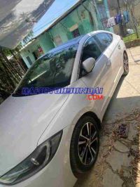 Bán xe Hyundai Elantra 2.0 AT đời 2017 - Giá tốt