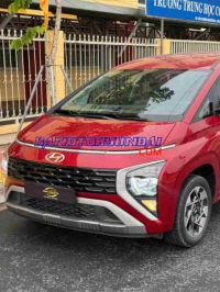 Cần bán gấp xe Hyundai Stargazer Đặc biệt 1.5 AT 2022 màu Đỏ
