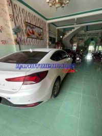 Cần bán Hyundai Elantra 1.6 MT Máy xăng 2019 màu Trắng