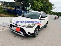 Cần bán nhanh Hyundai i20 Active 1.4 AT 2015 cực đẹp