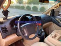 Hyundai Grand Starex 2.4 MT 2013 giá cực tốt