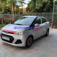 Cần bán Hyundai i10 Grand 1.2 MT Base Máy xăng 2017 màu Bạc