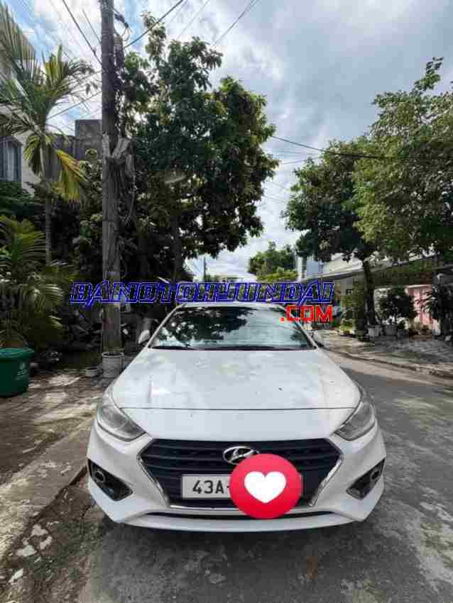 Bán Hyundai Accent 1.4 MT Tiêu Chuẩn 2021 - Trắng
